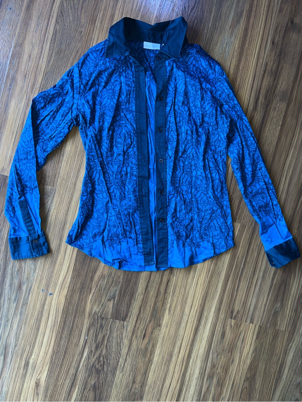 New York & Company Blue Printed Button-Down Shirt with Black Trim